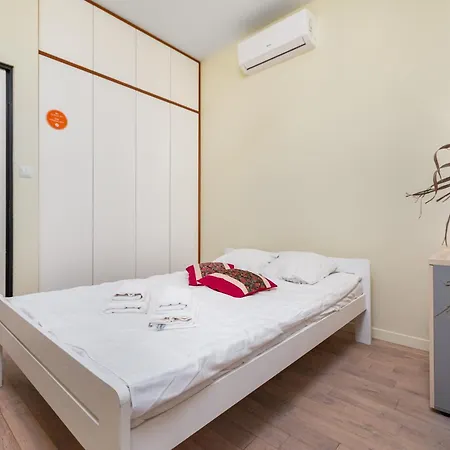 Solec 24 By Homeprime Apartment Warsaw